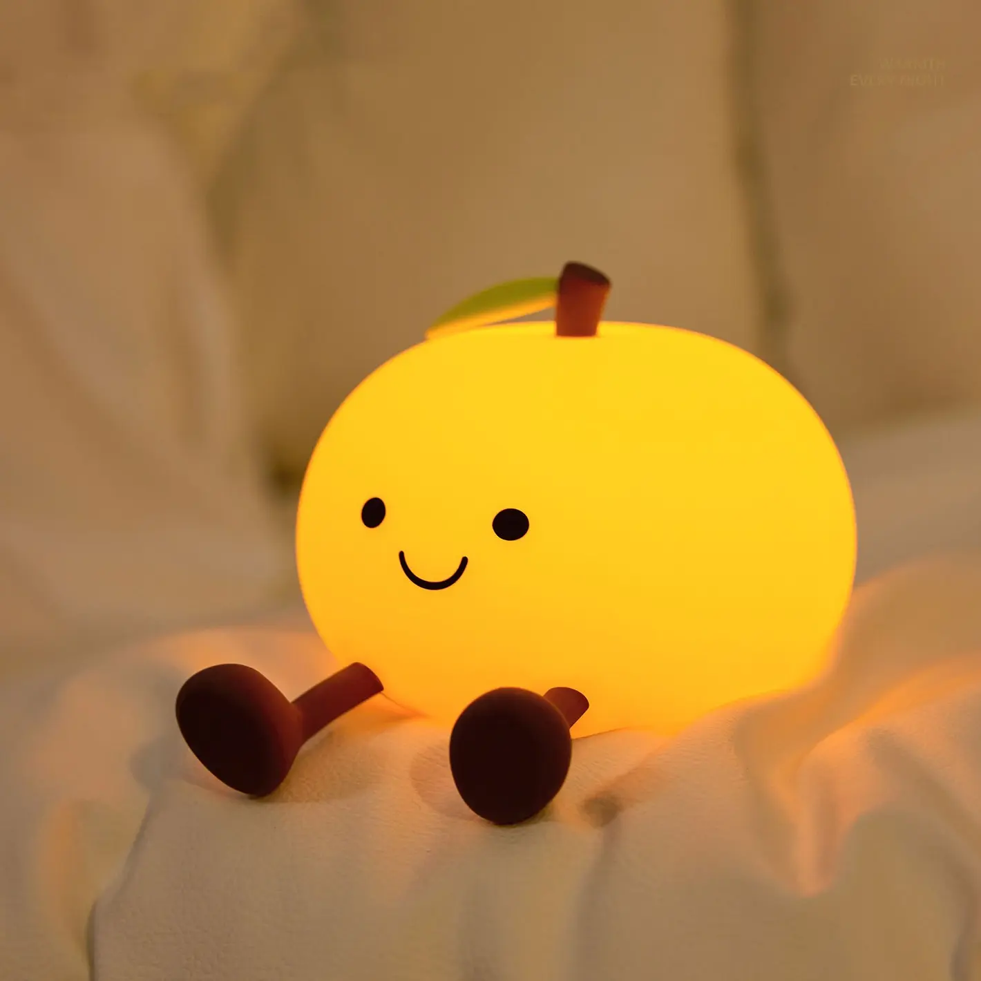 Cute Orange LED Night Light, Rechargeable 3 Level Dimmable Night Lights，Funny Office Desk and Home Bedroom Lighting Decor ，Perfect Gift For Family and Friend，Birthday gift