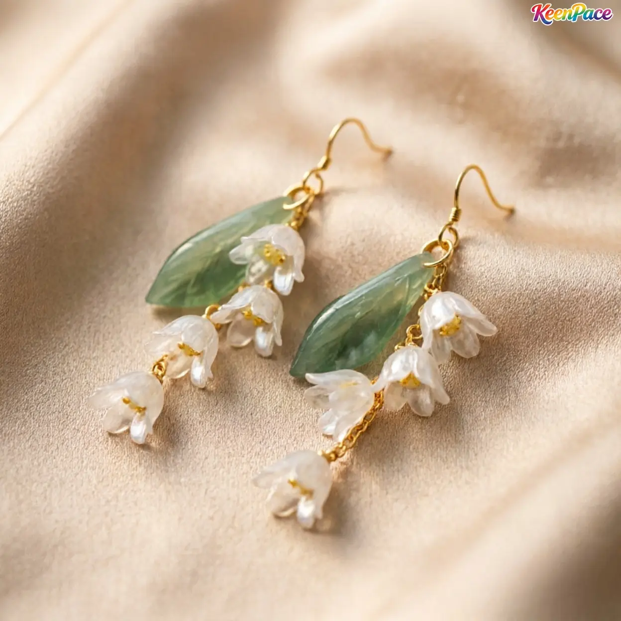 Female Alloy Romantic Lily of the Valley Fringe Drop Earrings - Glossy Pearl White Flower, Gradient Jade Leaf, Ultra-Light Delicate Ornaments, 1 Size, For Daily, Date Night, Party Outfits, One Size,back to school,back to school haul