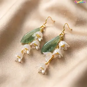 Romantic Lily of the Valley Fringe Dangle Earrings For Women, Glossy Pearl White Flower With Gradient Jade Leaf Drop Jewelry, Ultra Light Elegant Delicate Ear Ornament For Daily, Date Night And Party Outfit Matching