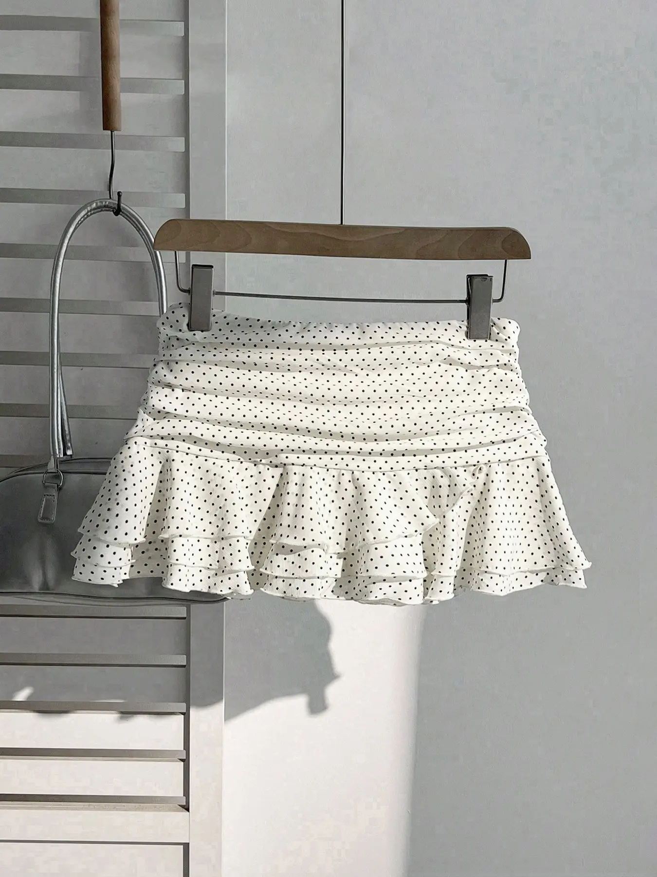 Women's Fashion Pleated Layered Sweet Design Cake Mini Skirt, Polka Dot Ruffle Holiday Skirt, Perfect for Daily Outing and Beach Vacation, Short Skirt