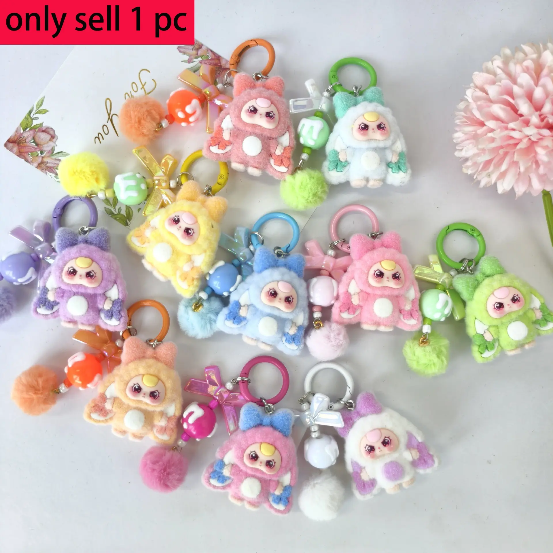 TOOUEE 1 pc Super Cute Cartoon Doll Keychains Keychain for Bags Decor, Assorted Random Color Kawaii Key Charms Pendant Charm, Funny Mini Keyring Gift for Women Girls, Suitable for Birthday Party Purse Backpack Accessories