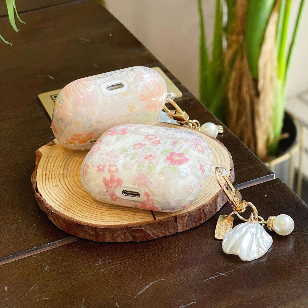 Soft Silicone Earphone Case With Cute Clear Pink Flower Pendant, Protective Cover Compatible With AirPods Series Models, Flexible Anti-Drop Shell For Wireless Charging And Daily Carrying