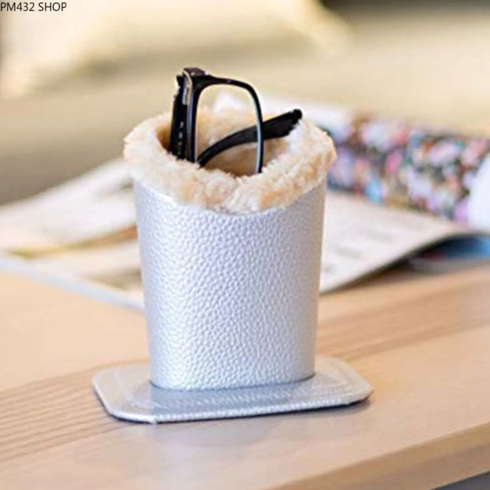 Faux Fur Eyeglasses Holder Stand – Leather Desk Glasses Storage Display Rack, Soft Plush Eyeglass Case Organizer, Fashion Desktop Sunglasses Holder & Pen Cup