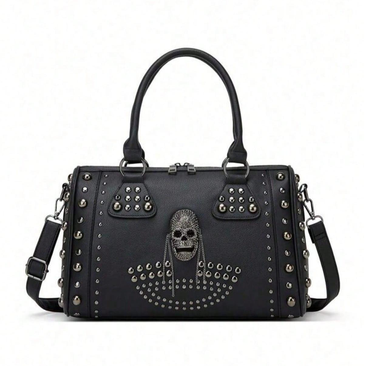 New Design Metal Rivet Skull Head Punk Rock Crossbody Bag, Studded Women Large Capacity Handbag Shoulder Messenger Bag Retro Fashionable Rivet Skull Tote Bag Halloween Bags Perfect for Fancy Party Daily Outgoing