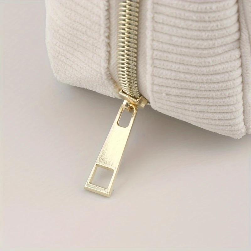 Large Capacity Cosmetic Organizer Bag, Fashion Flannel Storage Pouch, Portable Travel Case, Ideal for Stationery, Cosmetics, Chargers, Gifts