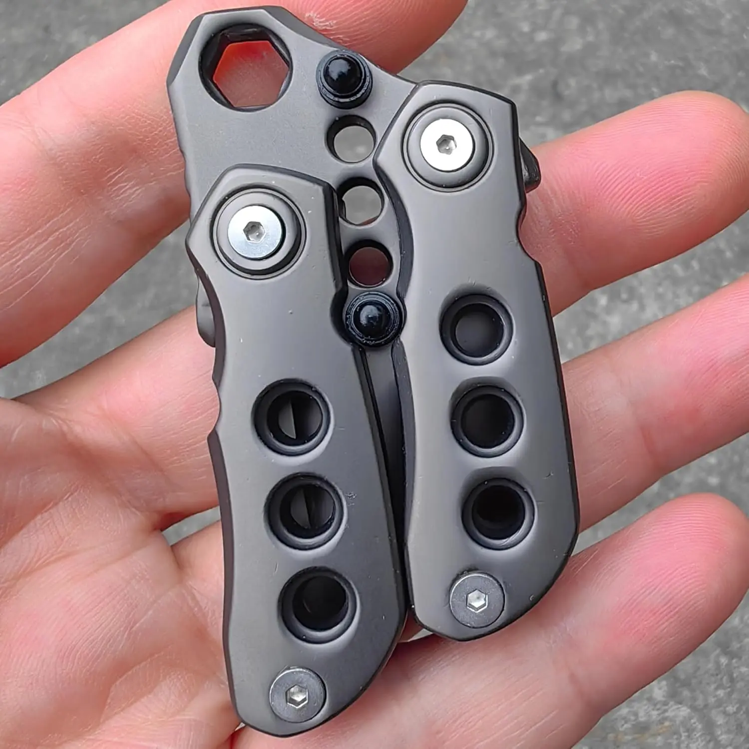 EDC Fidget Sliders Fidget Toys Stress Relief for Adults Magnetic Metal Multifunctional Crowbar Fidget Slider Spinnerfidget toys