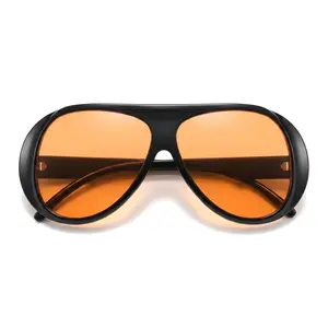 Unisex Oversized Retro Aviator Sunglasses - Chunky Black Frame 70s Vintage Shades with Amber Tinted Lenses, Premium High-Fashion Statement Eyewear for Men & Women