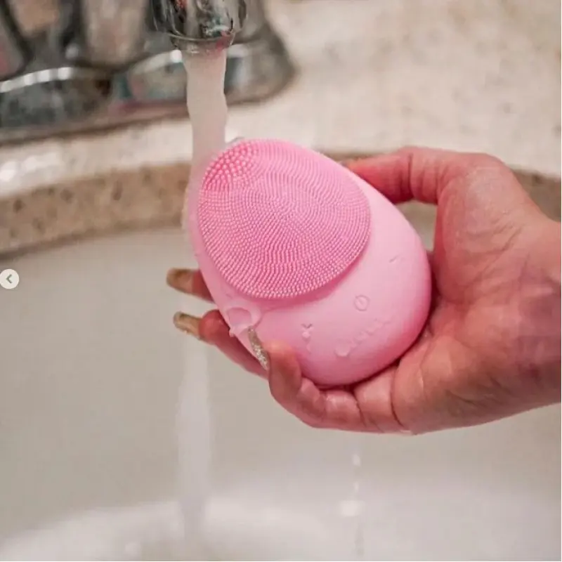Silicone Ultrasonic Electric Face Brush - CE, ROHS Certified, USB-Powered 3.9V Water Proof Exfoliator & Massager for Deep Pore Care, Skin Cell Renewal, Cells, 1608 Touching Points, 3500-6500Rpm, Exfoliating, Abs, 120G