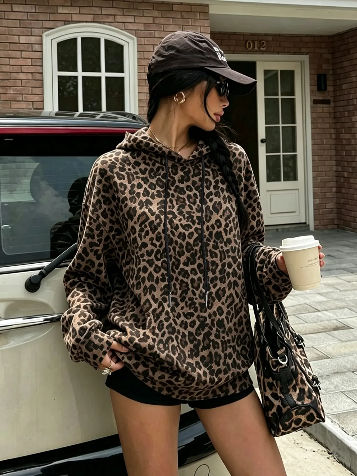 Women's Leopard Print Drawstring Hoodie, Casual Long Sleeve Sweatshirt, Loose-Fitting Striped Design, Fall Winter Fashion Top