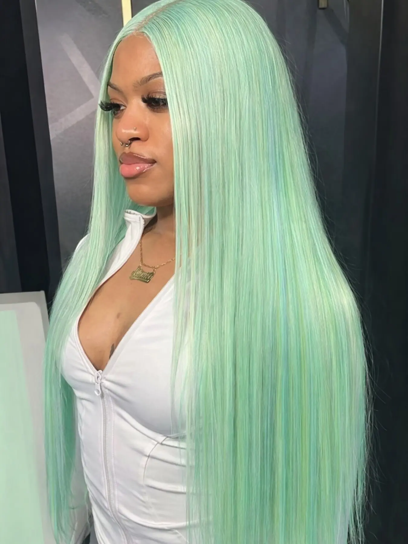 26 Inch Green And Blue Highlight Straight Hair 4x1 Lace Front Wig Heat Resistant Synthetic Hair Glueless for Daily & Party Wear
