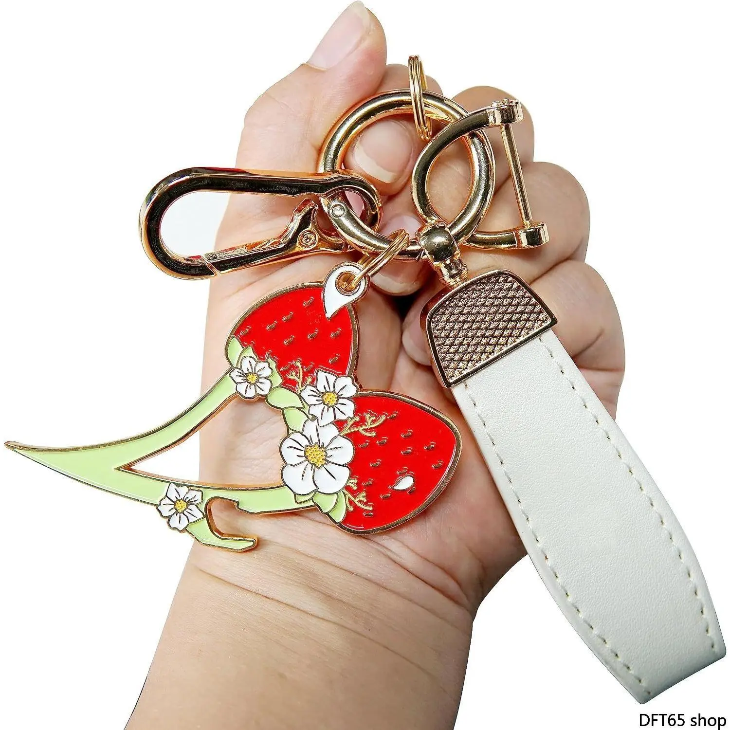 Strawberry Shaped Self Defense Keychain, Resin Safety Tool for Women, Compact and Portable Bag Accessory with Metal Split Ring, Sun-Proof Clothing
