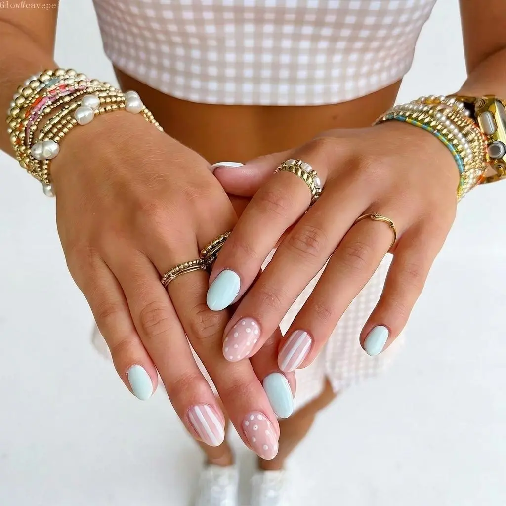 24pcs Pastel Blue Press On Nails For Women Girls Short Round Stripes And Polka Dots Design Fake Nails Summer Nails Clean Girl Coquette Aesthetic Daily Wear Holiday Gift