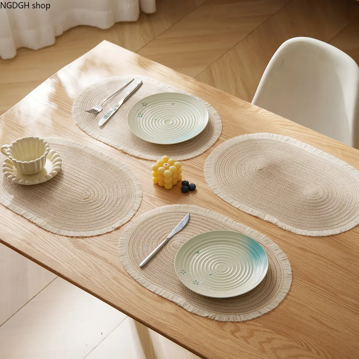 Dining Mats - Beige Green Oval Woven Placemats Fringe Heat Resistant Washable Table Mats Set for Kitchen Dining Home Decor