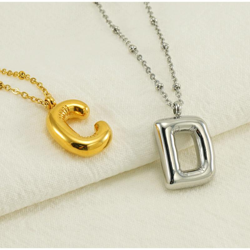 VEVE Ins Chubby Bubble Letter Pendant 18K Gold Plated English Letter Necklace For Women