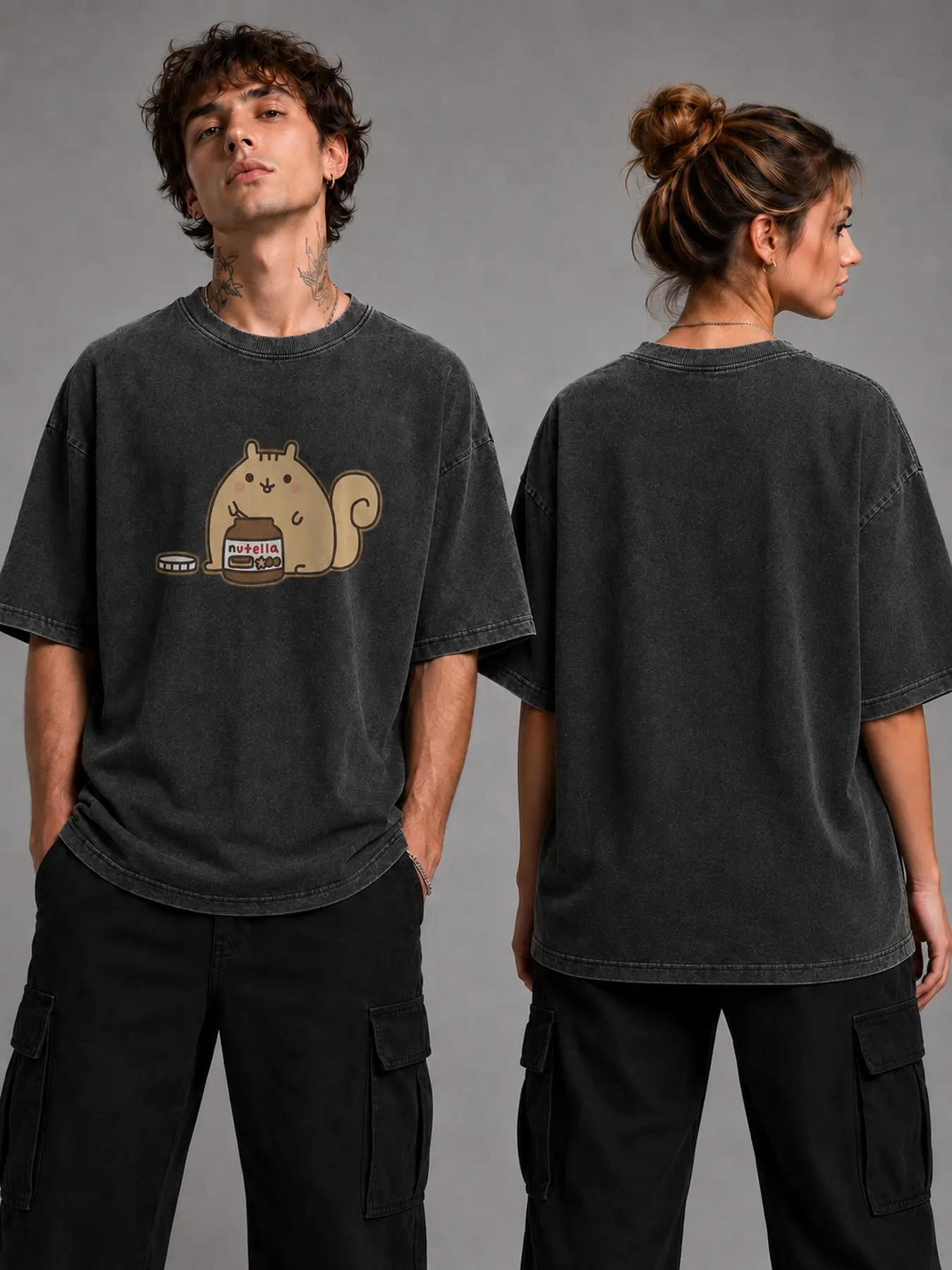 Cute Squirrel Eating Nutella Graphic T-Shirt Vintage Washed Black Oversized Tee, Perfect Gift Cool Shirts,Graphic Washed Oversized Tees for Men & Women,Summer Round Neck Short Sleeve ,Sports Shirt,Workout T-shirt
