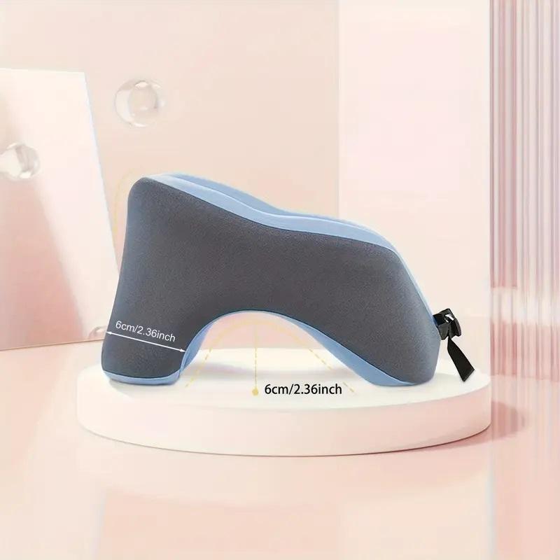 U-shaped neck pillow, comfortable nap, portable washable travel pillow, suitable for home, camping and office use. U-shaped neck pillow, high-quality elastic, pillowcase is machine washable, the ultimate convenience. Travel, office nap or home use