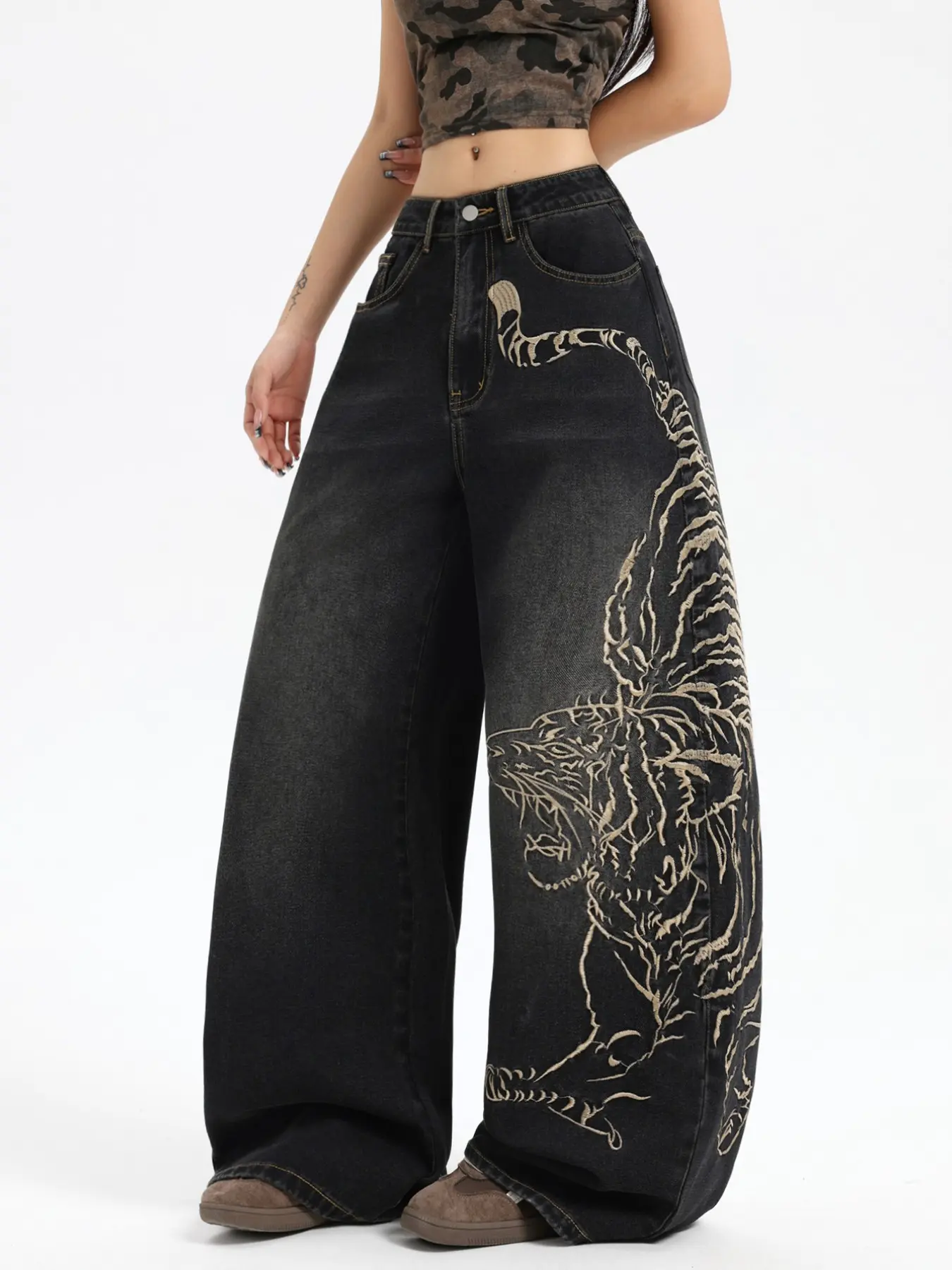 Women's High Waist Straight Leg Denim Jeans, Side Patchwork Tiger Embroidery, Y2K Street Fashion, Streetwear, Loose Fit, All Seasons, No Belt Included