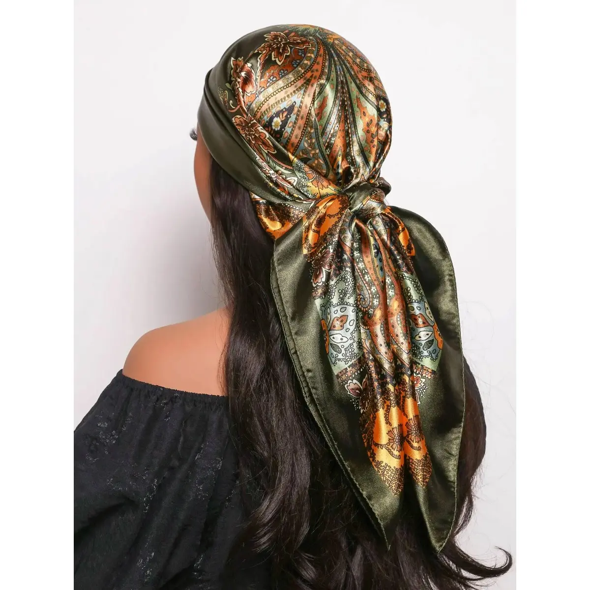 Women's Vintage Paisley Print Square Scarf - Boho Fashion Scarf Head Wrap, Stylish Hair Accessory for Women, Tencel, Year-Round, Multi-Styling, Classic Retro, All Seasons, Italian, Fashion Enthusiasts, Female, Multifunctional, One Size