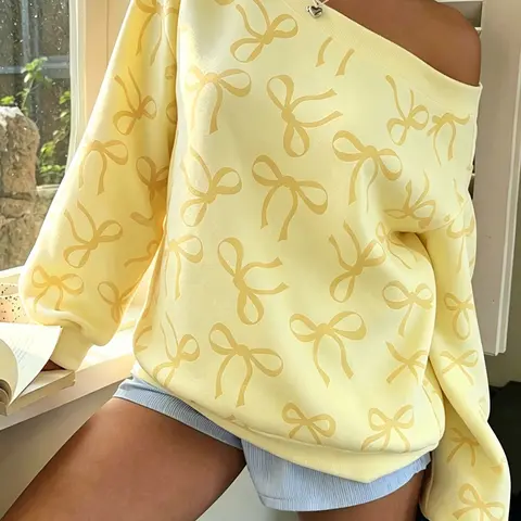 Women's One-Shoulder Long Sleeve Top, Casual Loose-Fit Plain Design, Soft Warm Fabric, Versatile All-Season Wear, Elegant Chic Comfortable Top