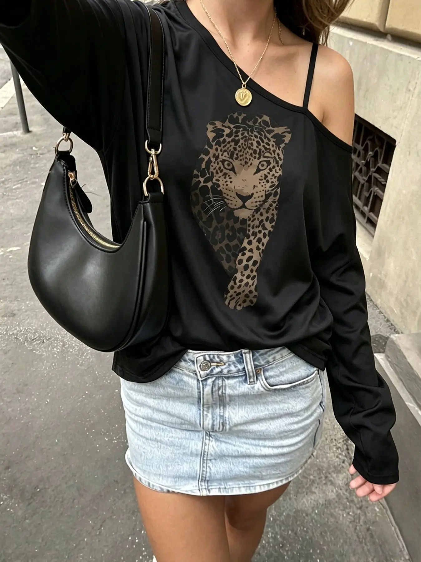 Women's Asymmetrical Shoulder Long Sleeve T-Shirt, Leopard Print, Elastic Strap Design, Casual Fashion Top, New Arrival