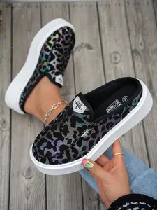 2026 Women’s New Collection: Black, Grey, Leopard Print, Colorful, Cream, Black and White, Multi-colored – Thick-soled Mules, Comfortable, Slouchy, Semi-slippers, Perfect for Daily Use, One-foot-strap design, Suitable for School/Vacation, Men’s and Women’