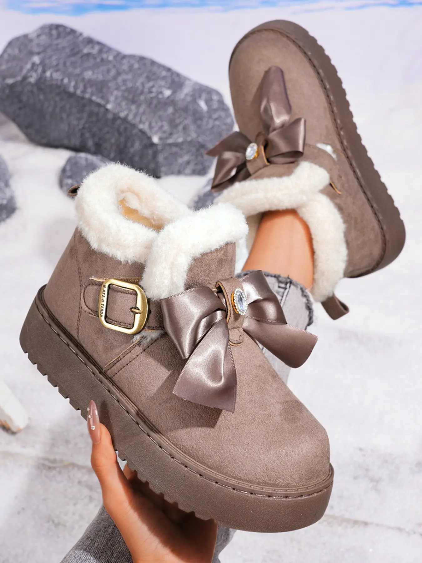 Women's Thick Sole Bow Snow Boots, Faux Fur Lined Warm Cotton Boots, Rhinestone Buckle Anti-Slip Short Boot, Winter Outerwear