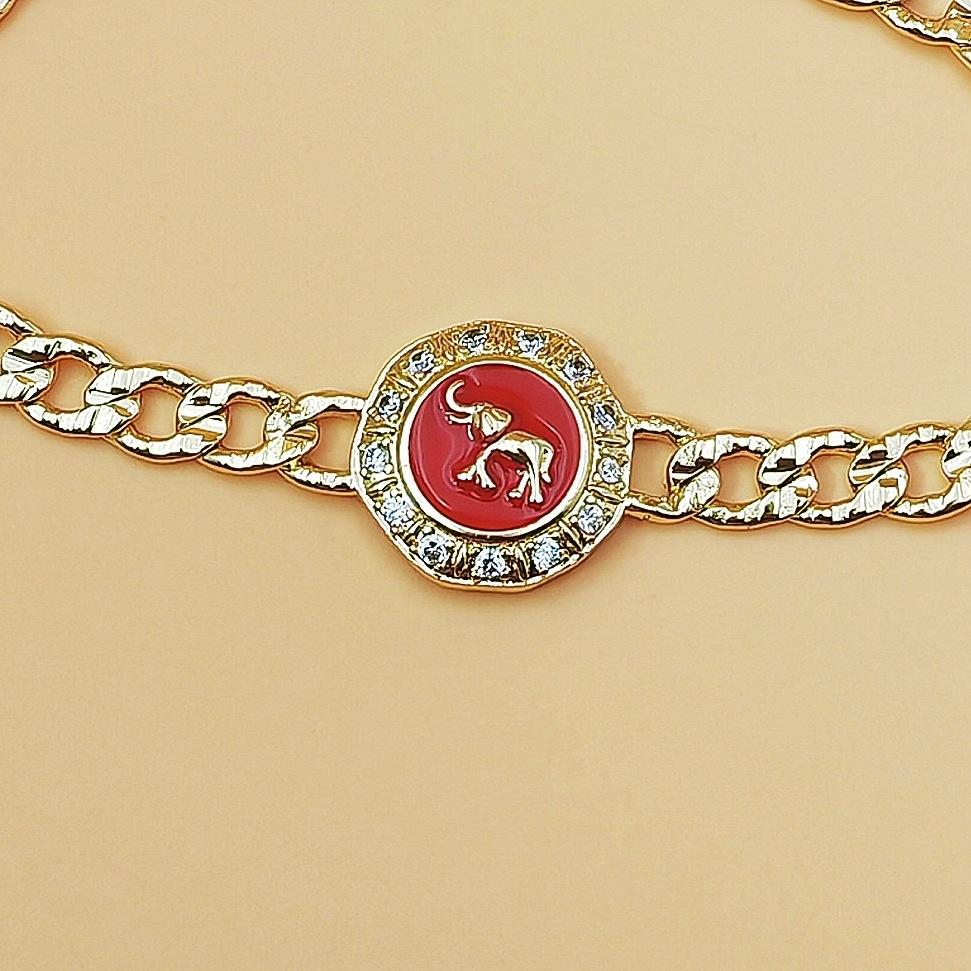 Lucky Elephant Cuban Link Bracelet for Women Enamel Elephant Charm with Paved CZ Stones Hip Hop Trendy Aesthetic Jewelry Unique Stackable Accessory for Streetwear Daily Outfits & Parties