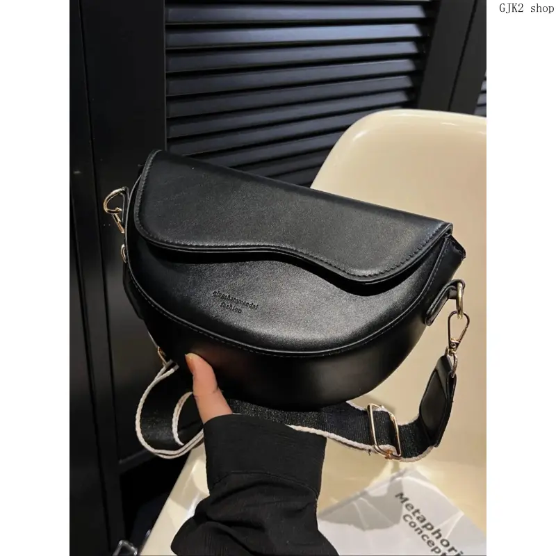 Women’s Classic Saddle Crossbody Bag with Adjustable Wide Strap, Versatile Daily Commuter Bag, Ideal Holiday Gift for Fall & Winter Occasions