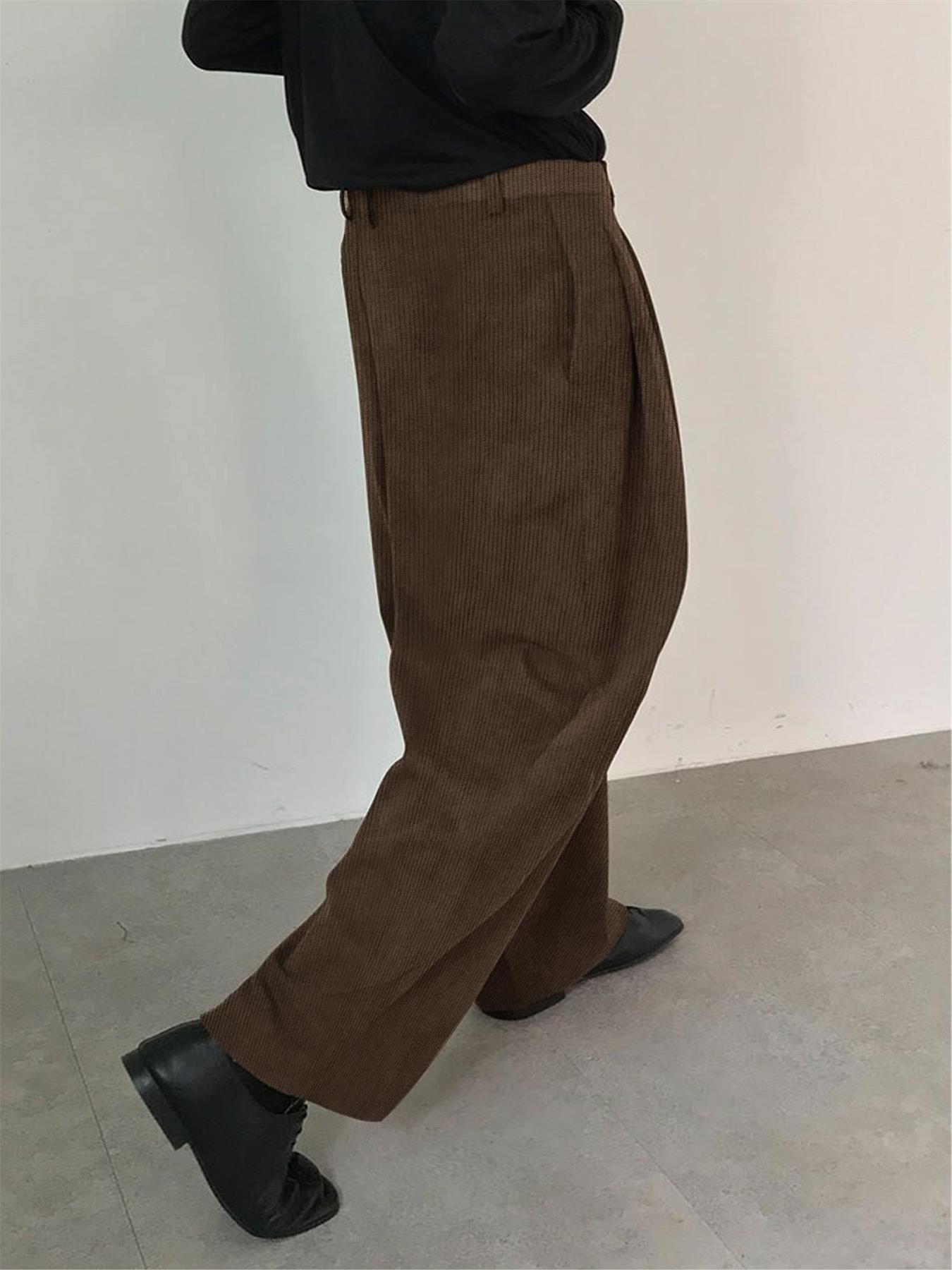 Men's Solid Color Button Fly Side Pocket Corduroy Carrot Pants, Loose-Fitting Casual Comfy Zipper Trousers for Daily Wear, Woven Bottoms for All Seasons, Casual Textured Trousers