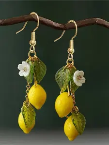 2 resin lemon raspberry earrings – lightweight earrings in the shape of fruits, cute and sweet, with a rustic style.