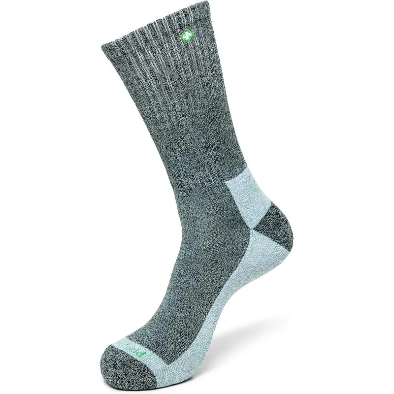 Outdoor activitiesInsect Shield Lightweight Hiking Socks With Permethrin Bug Repellant - Protective Clothing for Men & Women