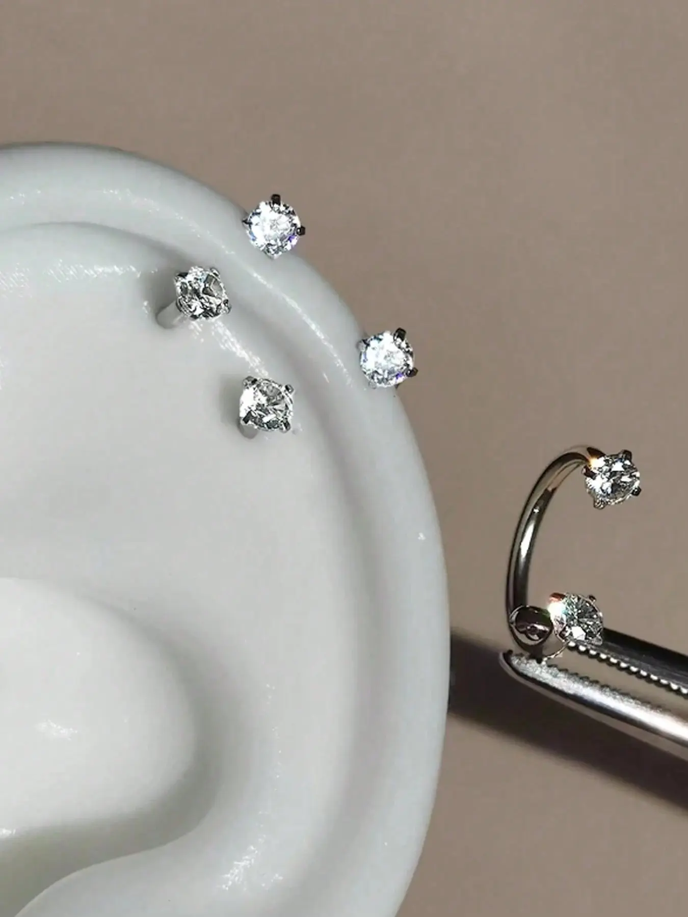 1pc C-Shape Zirconia Stud Earring, Stainless Steel Spiral Cartilage Helix Piercing Earring, 16G Ear Gauge, Ear Cartilage Studs