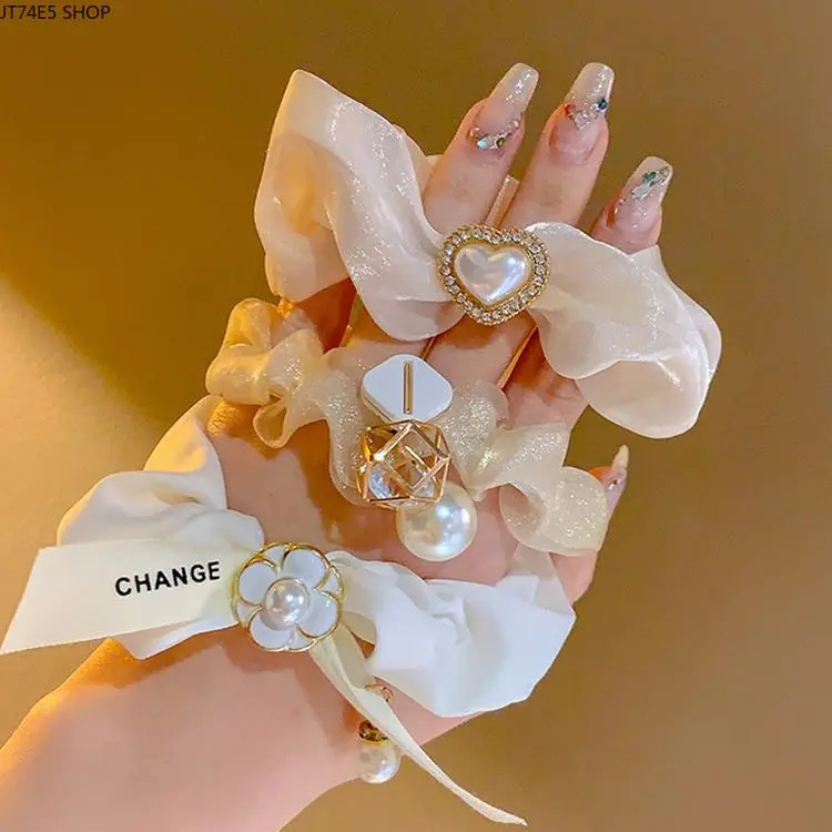 Elegant Mori Style PVC Hairbands & Scrunchies for Women, High-Elastic Ponytail Holder for Casual Commute that Disperses Tension Evenly, Daily Wear, Forest Look