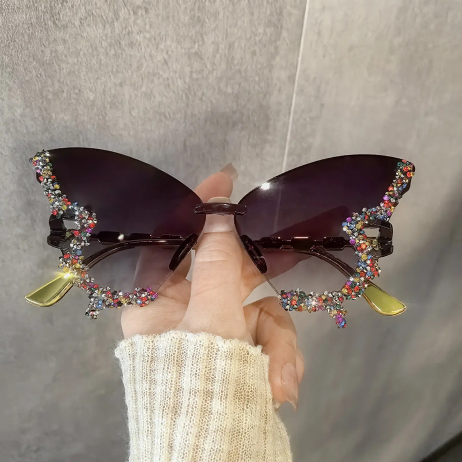 Women Rimless Butterfly Sunglasses, Y2K Colorful Rhinestone Cat Eye Shades, Sparkling Crystal Decor Gradient Lens Sun Glasses, Irregular Frameless Party Eyewear, UV Protection Lightweight Fashion Glasses, For Club Photoshoot Beach Holiday Street Matching