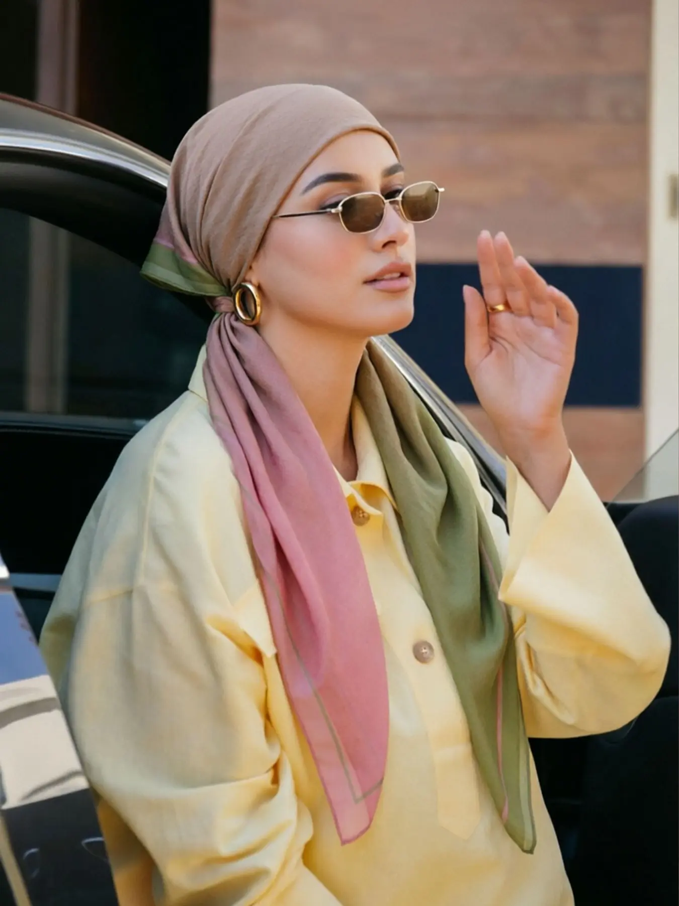 Lightweight Gradient Hijab, Soft Fabric Silk-Like Scarf, Breathable Summer Muslim Headscarf, Daily Wear Accessory for Muslims