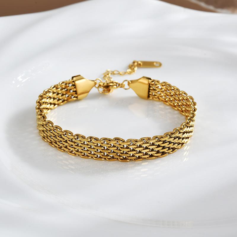 New trendy chain metal bracelet for women, creative braided fashion cuban link bracelet