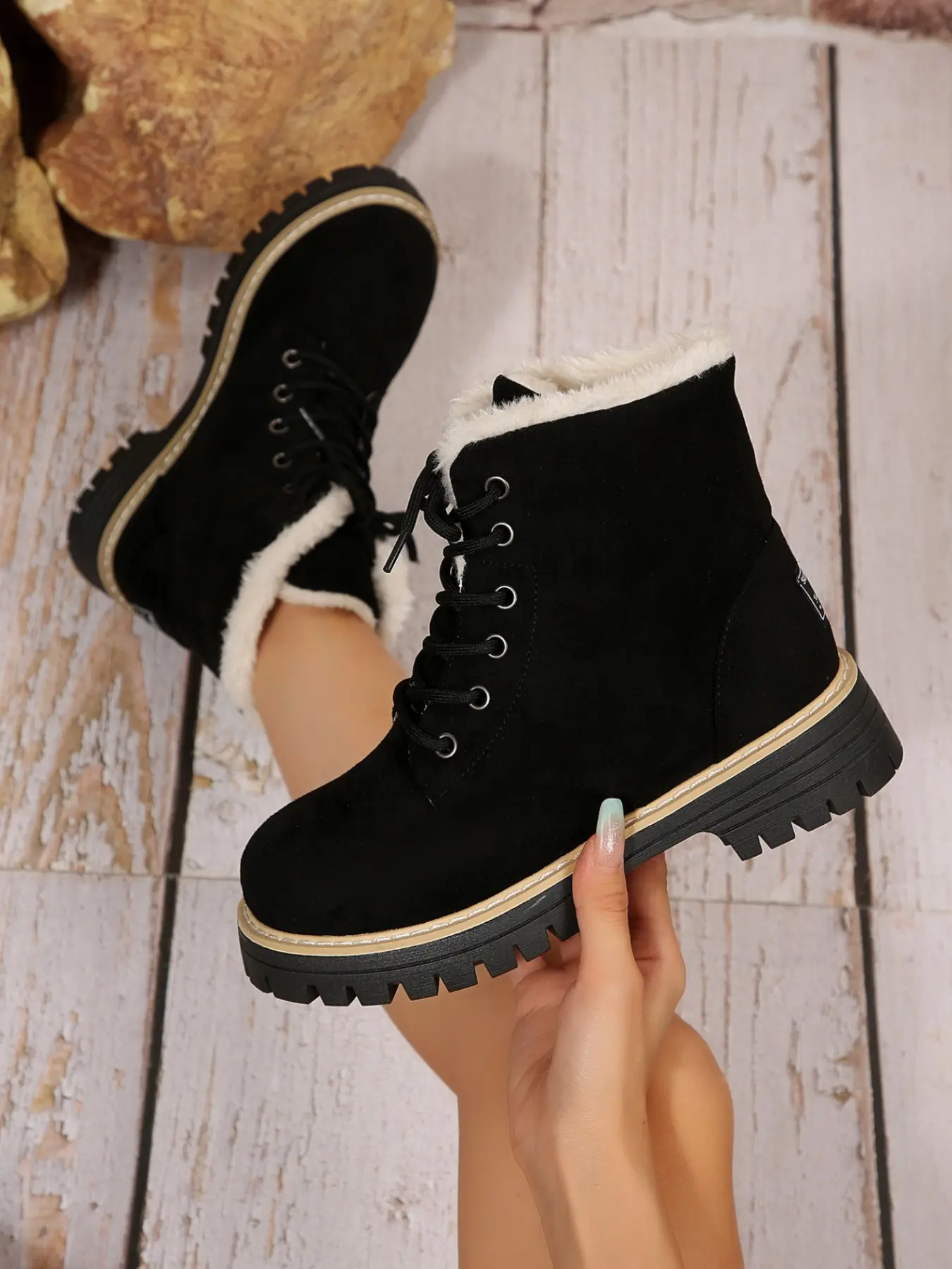 2026 Winter New Thickened Snow Boots for Women, Fuzzy Lining, Round Toe, Anti-Slip, Warm and Cozy, Outdoor Work Boots, Footwear