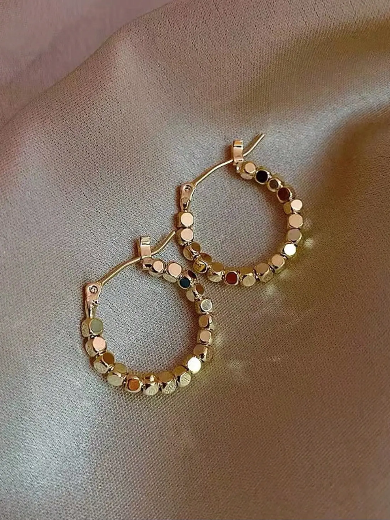 Women's Elegant Hoop Earrings, Geometric Design, Casual Style, Perfect for Daily Wear & Festive Occasions, All Seasons