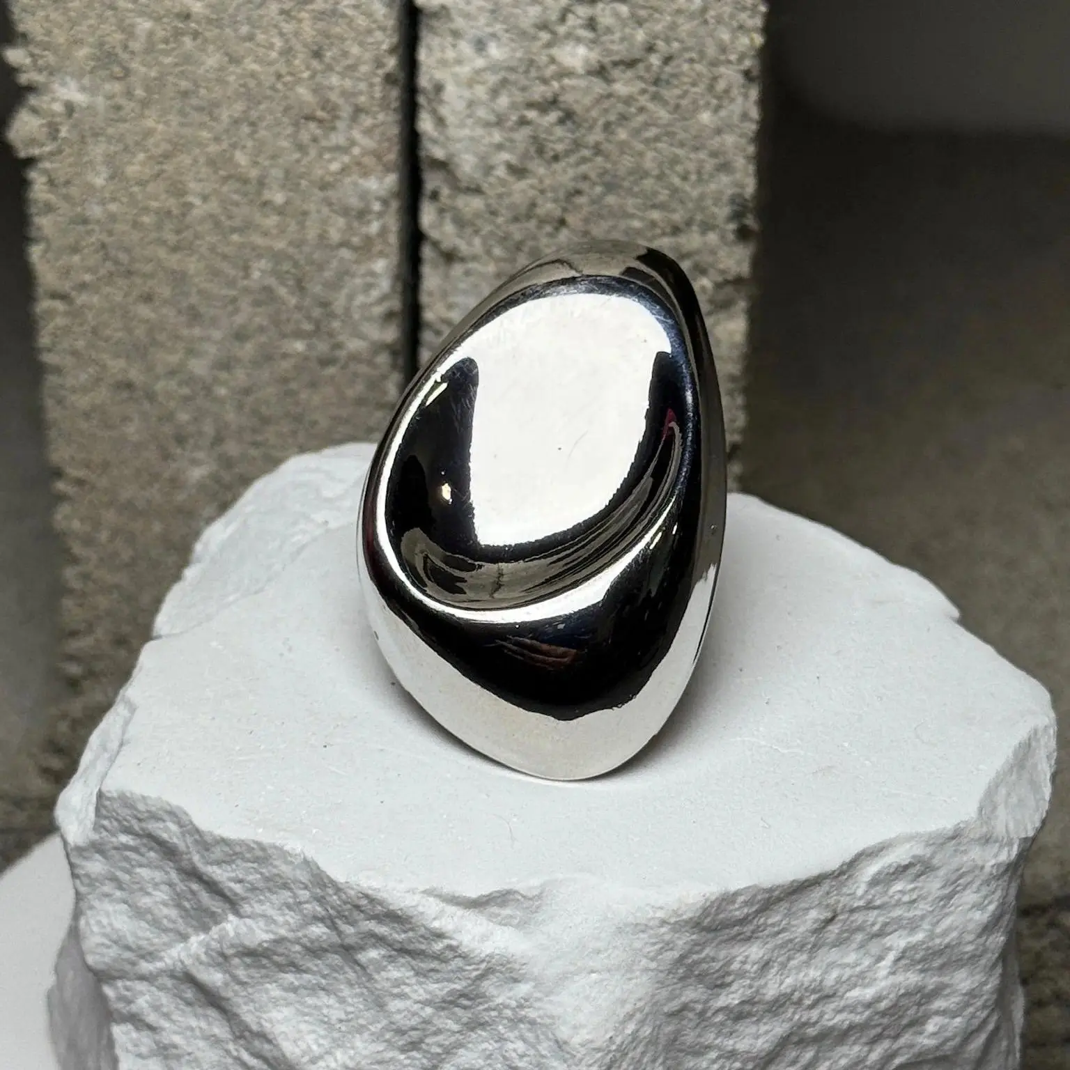 Chrome Crush Metal Coating Plain Finish Expandable Ring, Casual Use, Cute Look, Up to Size 10