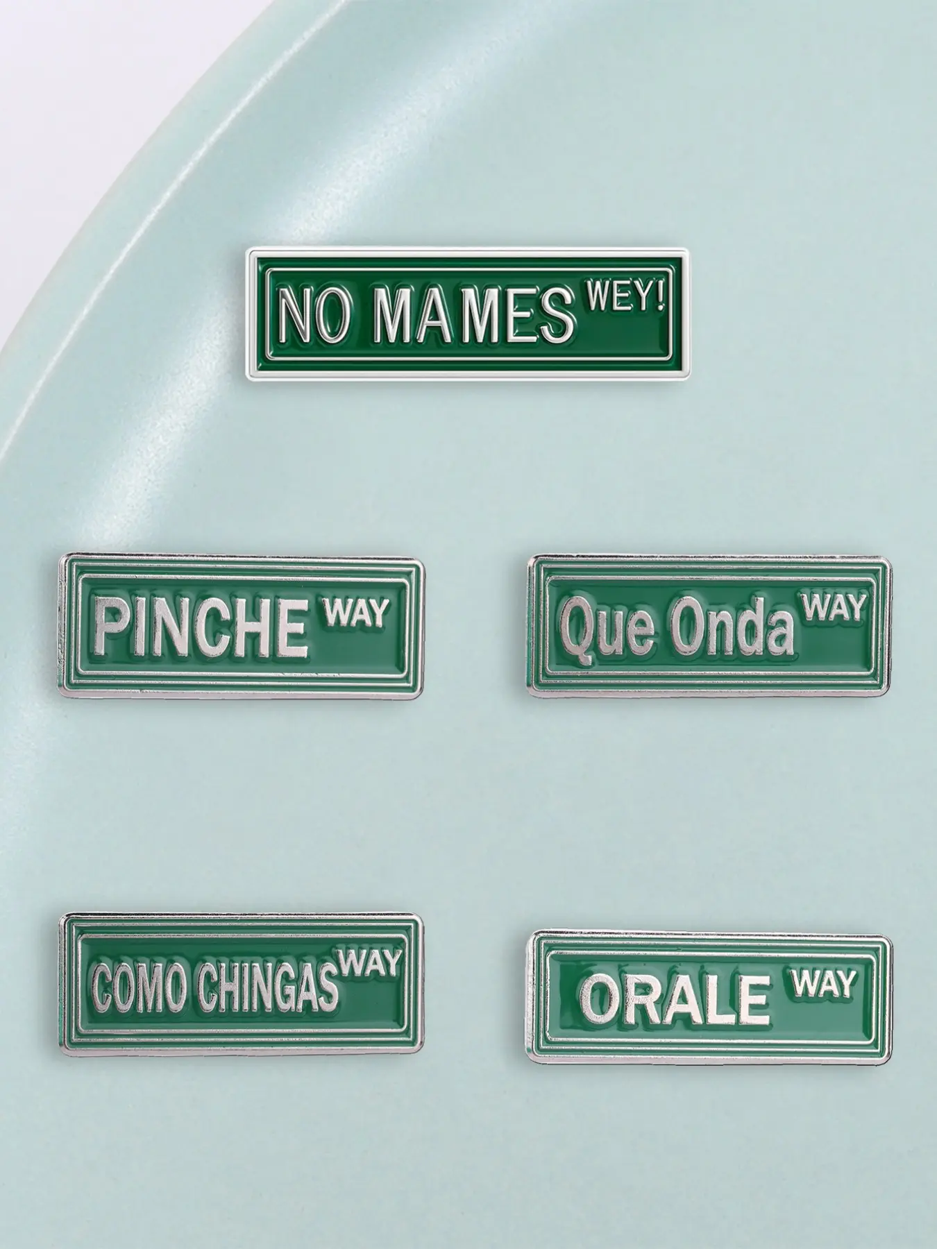 Mexican Slang Pin Brooch, Irreverent Talk Accessory for Spanish Speakers, Fun Backpack Decoration, Perfect for Pranksters, Alloy Brooch Pin