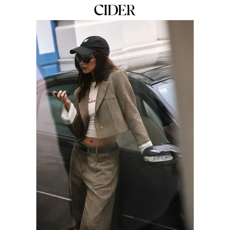Cider Houndstooth Tweed Jacquard Metal Detail Blazer