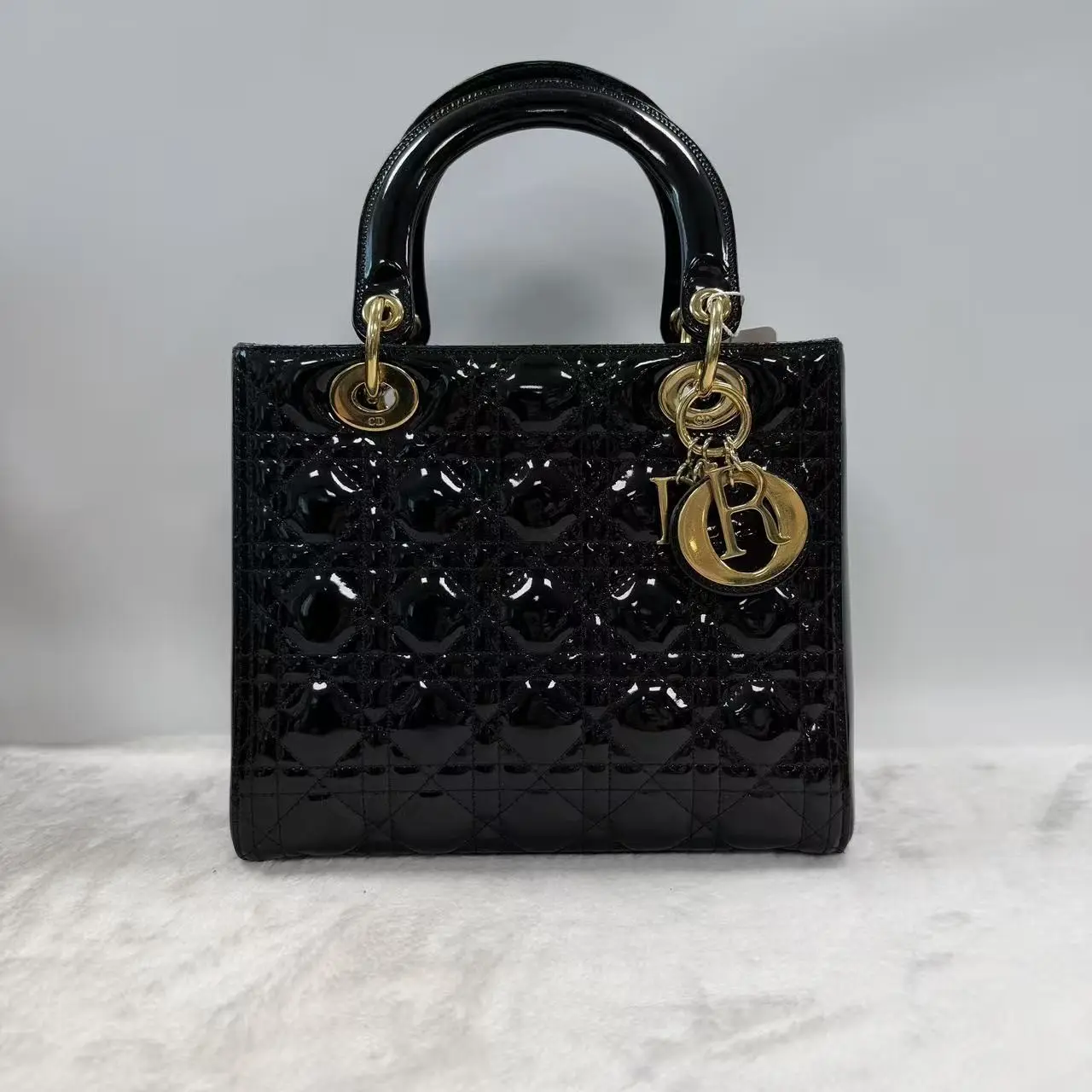 Pre-owned Christian Dior Medium Lady Dior Handbag X598 26.07.24