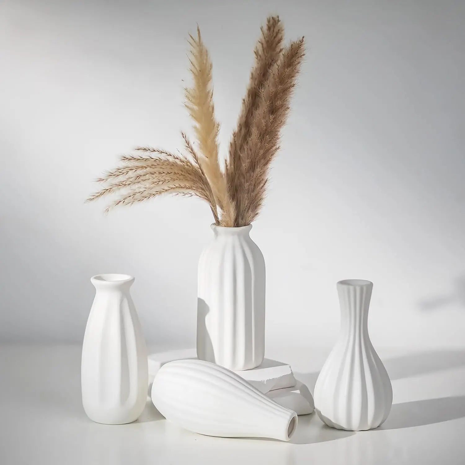 White Ceramic Bud Vase: Small Assorted Vases 4 Pcs, Unglazed |   Table Centerpiece Decorations, for Christmas, Home, Wedding, Dining, Room
