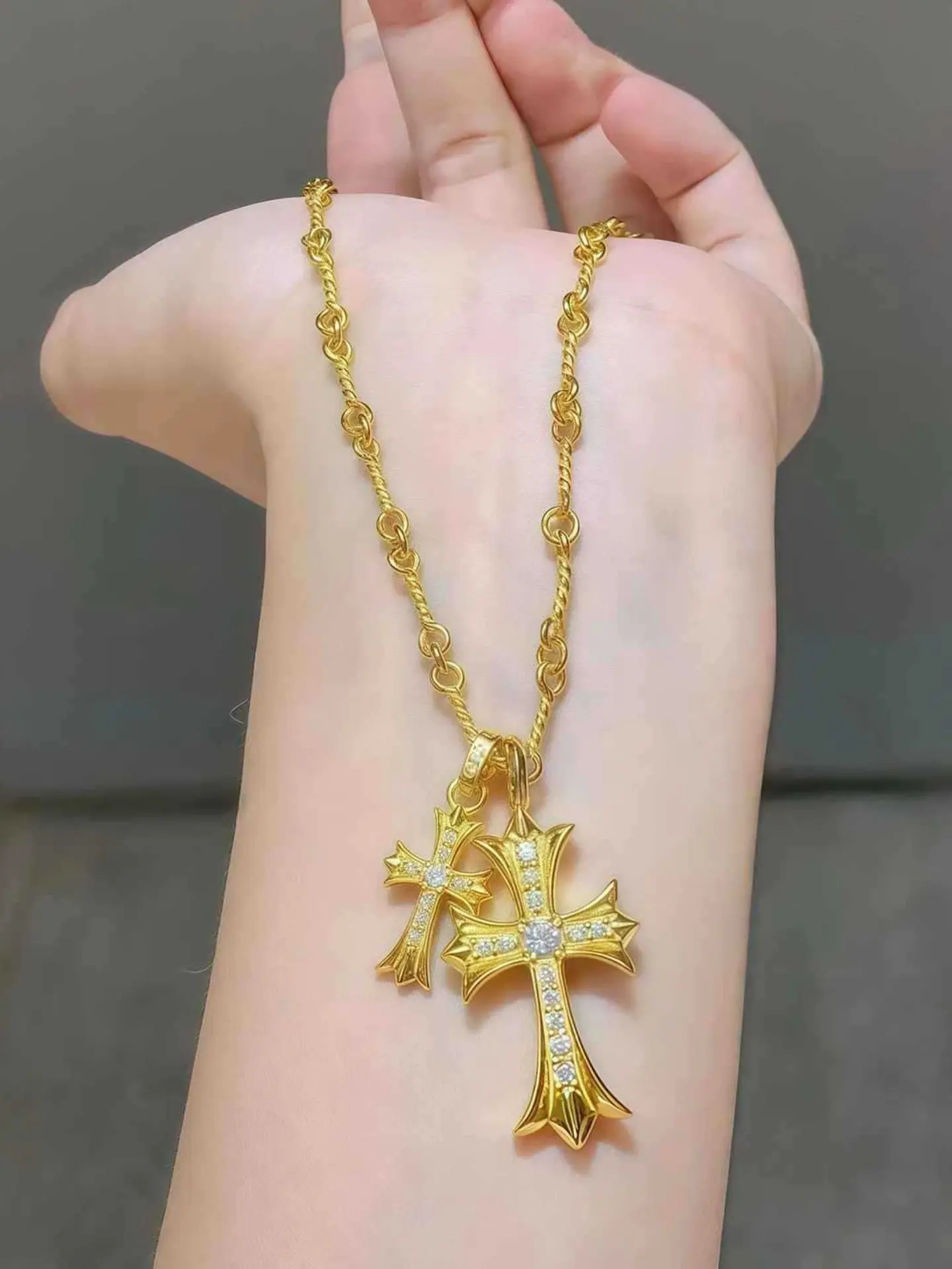 Hypoallergenic Double Cross Necklace Dainty Diamond Cross Charm Link Chain