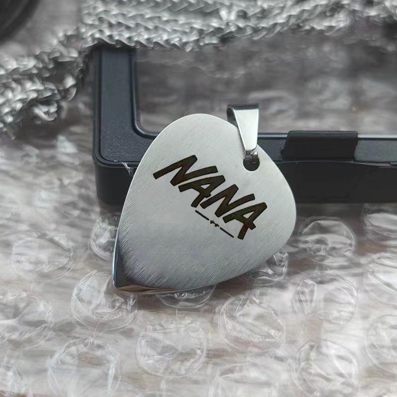 NANA Cosplay Anime Oosaki Nana ナナ Pendant Necklace Punk Men Women Alloy Chain Choker Guitar Pick Jewelry Accessories Fans Gift