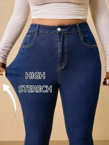 Elastic Plus Size Women's Jeans, Basic, Perfect for All Seasons, Comfortable Denim Fabric, Tight Fit Skinny Pants, Ideal for Daily Wear