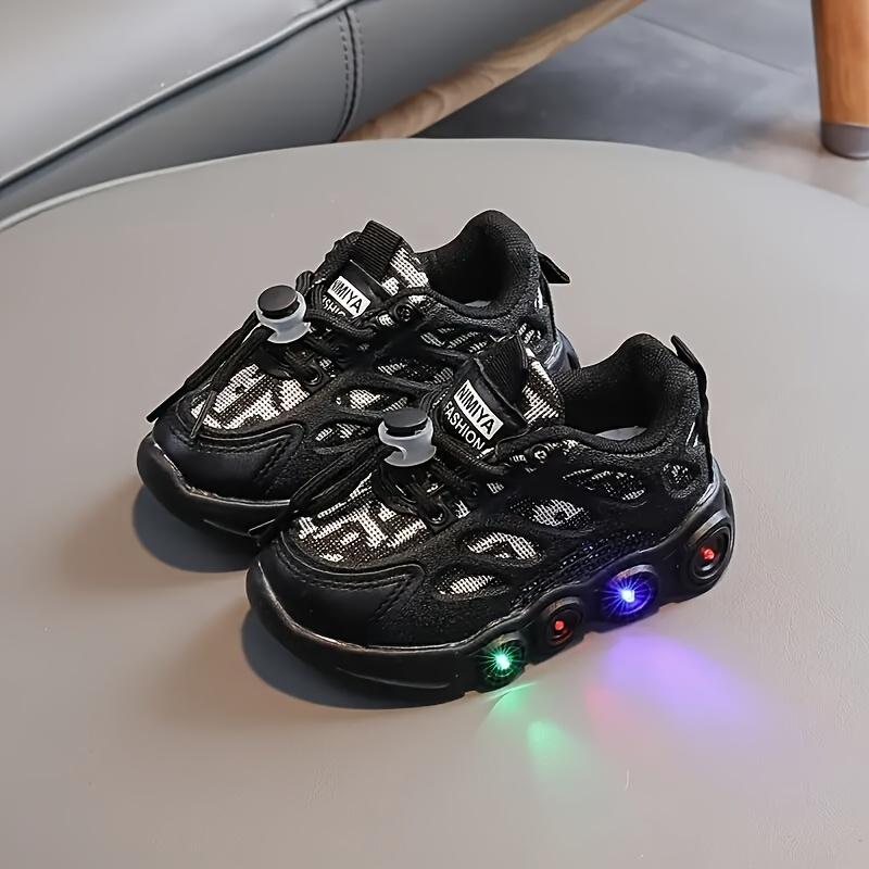 Led Children's Shoes, Shining at Night, Stylish and Eye-Catching, All-Season Breathable Non-Slip Running Shoes