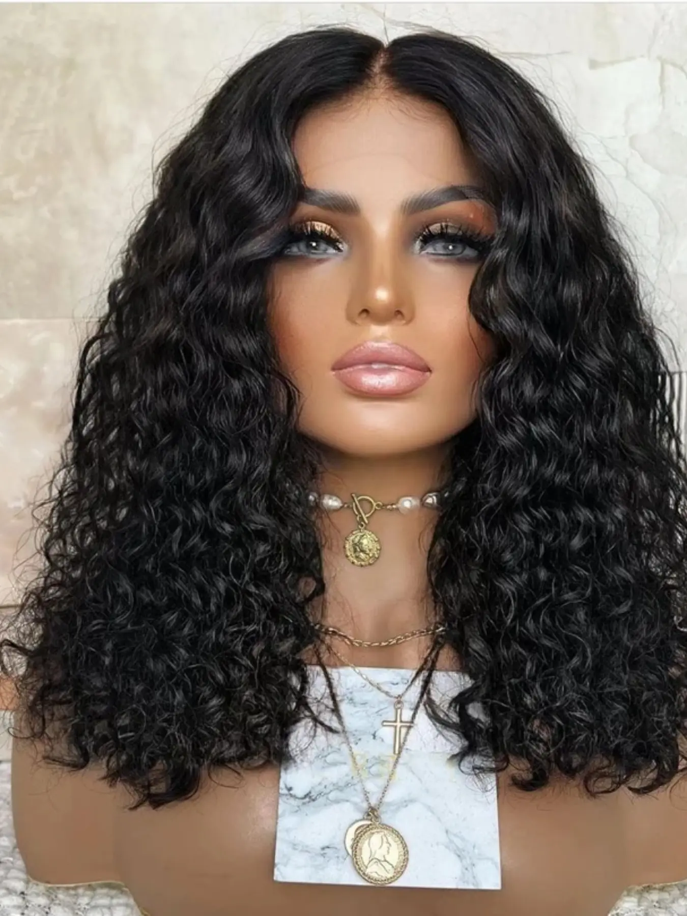 Trendy Natural Ultra-Soft Short 14-Inch 180% Density Curly Lace Front Wig, Pre-Pulled Daily Use, All Seasons Synthetic Hair