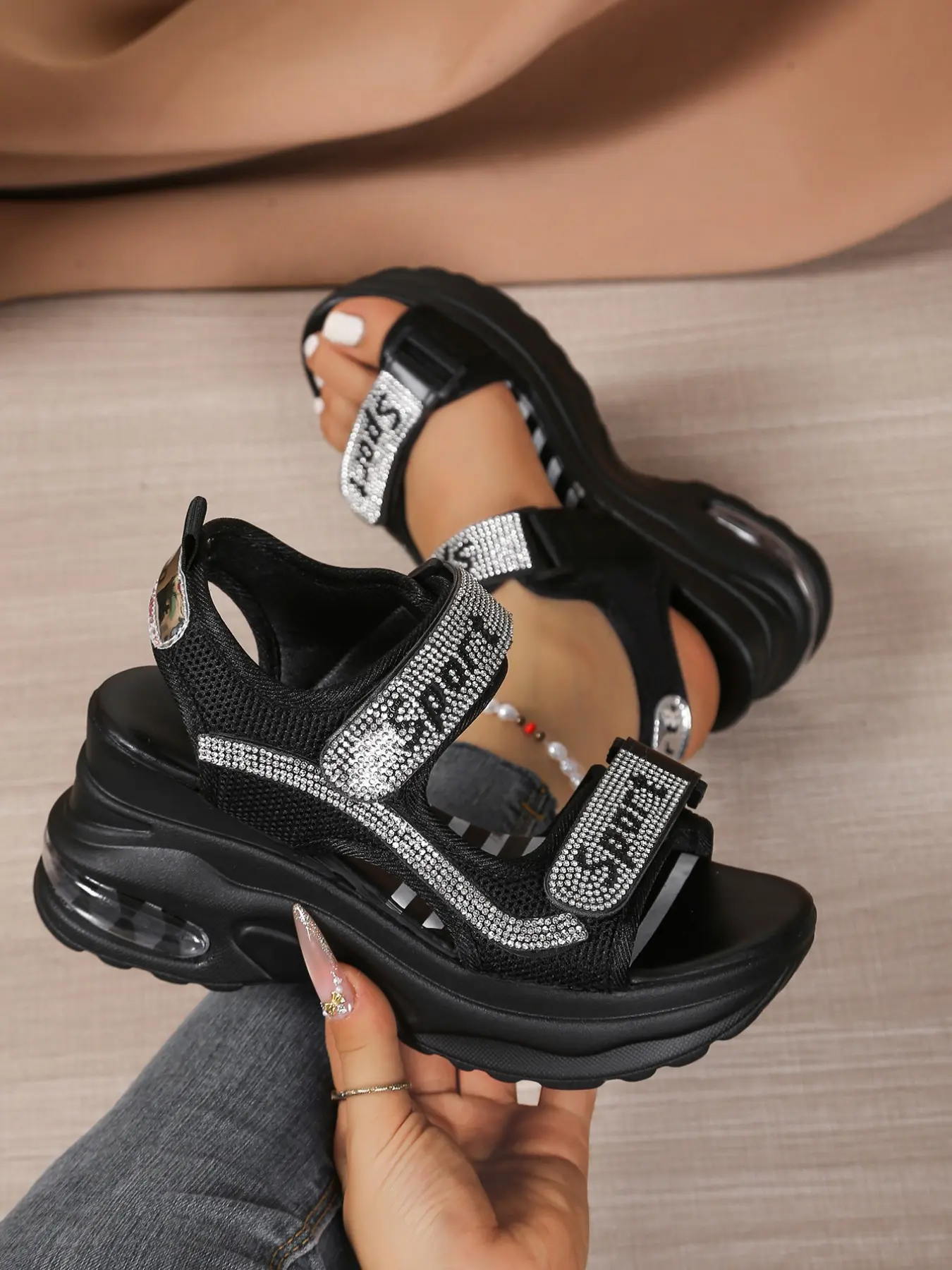 Soft and Comfortable Lining, Durable and Stylish, Perfect for Home and Office Wear, Ideal for Walking, Casual Fashion Choice