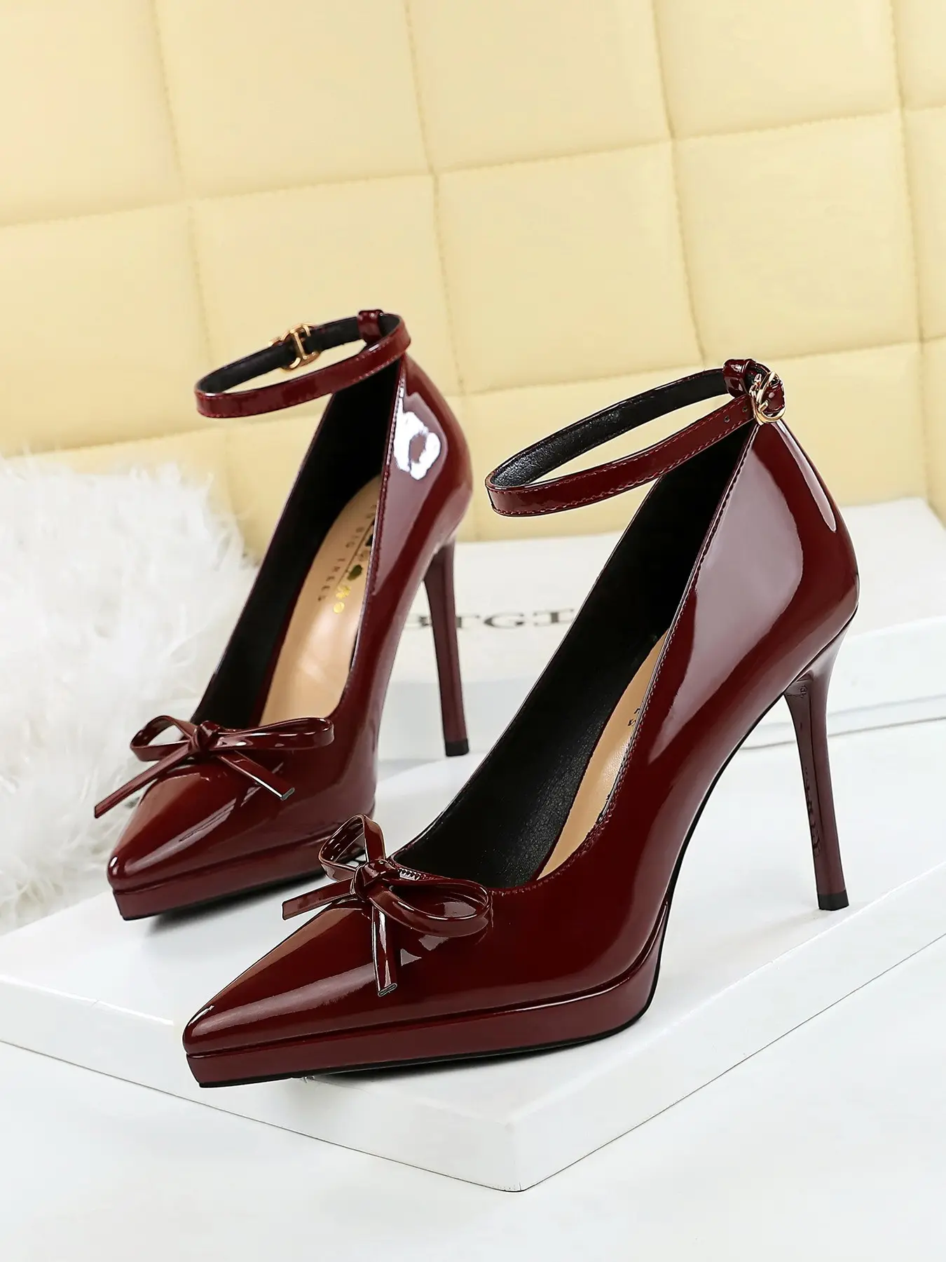 8366-H150 European Style High Heel Shoes, Butterfly Knot Sexy Patent Leather Single Shoe, Waterproof Platform Women's Footwear